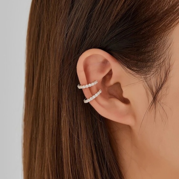 Jewelry - 2 Piece Gold & Rhinestone Ear Clips Cuffs